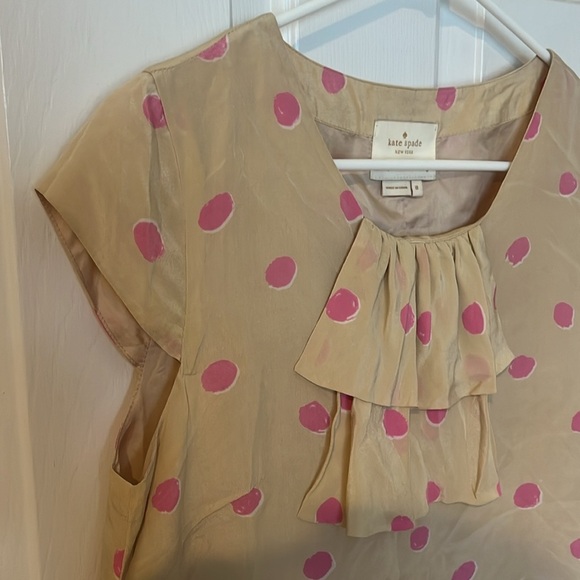 Kate Spade Tan and Pink Silk Dress with Pleated Ruffles and Cap Sleeves size 8 - Picture 5 of 6